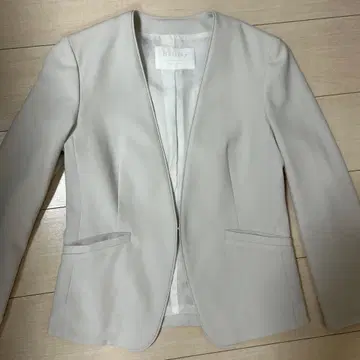 BALLSEY 보르지 노카라 자켓 화이트 투모로우랜드