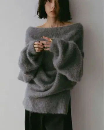 에트르 도쿄 2way 루즈 넥 니트 풀오버