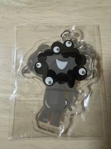 EXPO 2025 블랙 미야쿠미야쿠 아크릴 키링