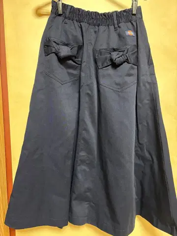 MUVEIL x Dickies 콜라보 치노 스커트 네이비 36