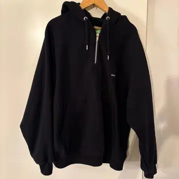HUF 블랙 후드티 S 사이즈