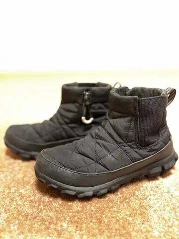 BOGS 보그스 스노우 부츠 블랙 숏 23.0cm 퀼팅