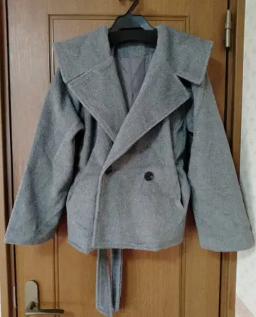 [ 미사용 새상품 ] 세일러 카라 벨티드 코트 여성용 그레이 P코트