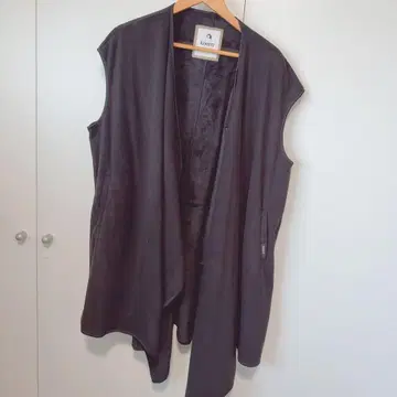 Konny 블랙 케이프 속기모