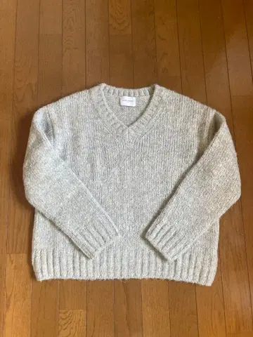 UNITED ARROWS V넥 스웨터 라이트 그레이