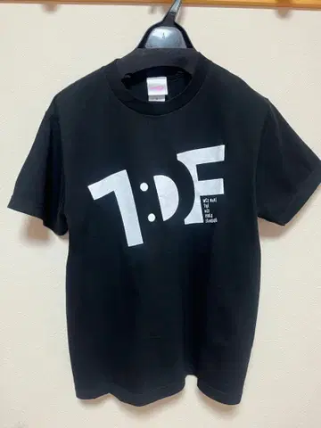 모모크로 모모이로 클로버Z TDF T셔츠