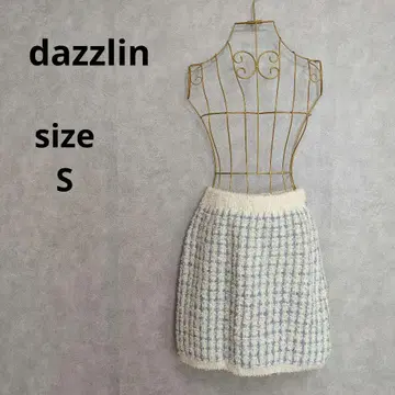 dazzlin 트위드라이크 니트 미니 스커트 S