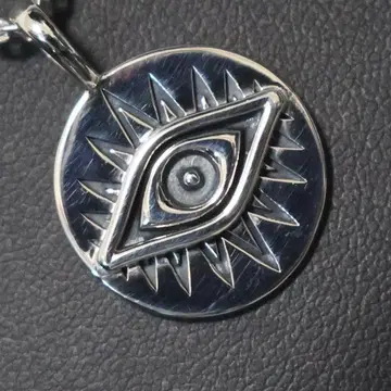 깊은 터콰이즈 눈동자가 인상적인 실버 925 펜던트 목걸이 펜던트
