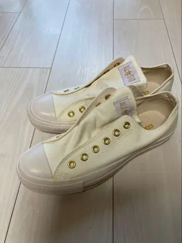 ALL STAR 화이트 슬립온 스니커즈