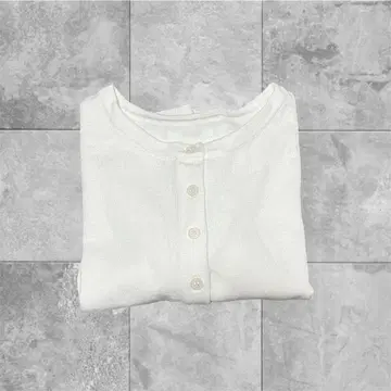 미스틱 화이트 버튼 가디건