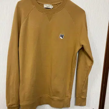 메종 키츠네 브라운 맨투맨 M