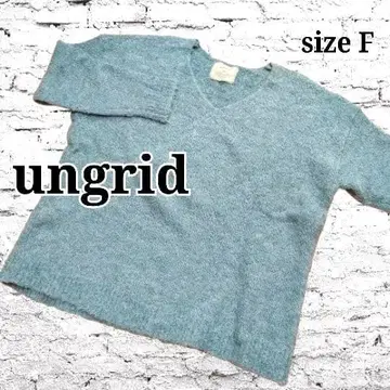 새상품급 ungrid 컬러 니트 스웨터 라이트 그린 V넥