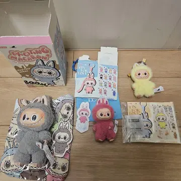 THE MONSTERS Exciting Macaron 러브브 세트