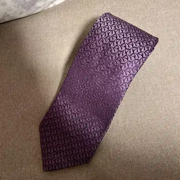 Charvet 실크 넥타이 보라색 패턴