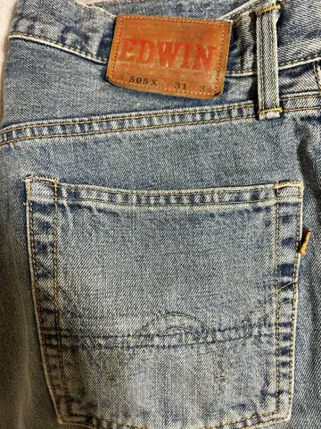 EDWIN 스트레이트 데님