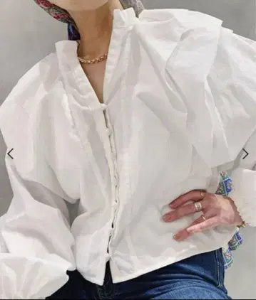 IENA LA BOUCLE 이에나 러브루클 코튼 턱 슬리브 블라우스