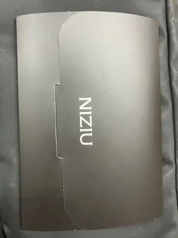 NiziU 리스닝 파티 혜택