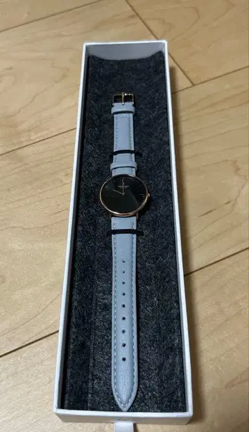 nordgreen 손목시계