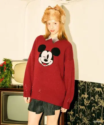 미키 / 데미지 재규어 니트 / 레드