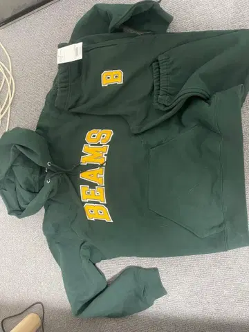 BEAMS 후드 부착 후드티 다크 그린