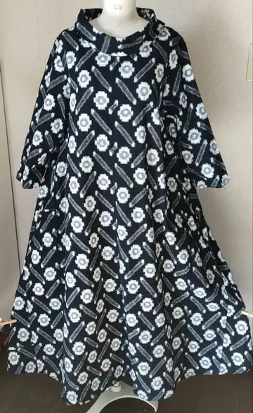 쿠루메가스리 리메이크 롤 칼라 롱 원피스