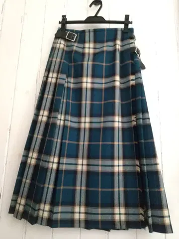 새상품급 오닐 오브 더블린 스커트 GB10