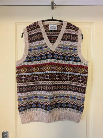 제이미슨 페어아일 니트 베스트 L 사이즈 새상품급