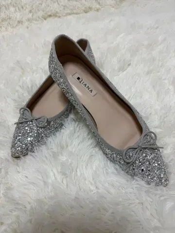 다이애나 DIANA 실버 글리터 플랫슈즈 리본 24cm