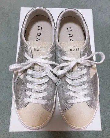 D.A.T.E HILL LOW STARDUST SILVER