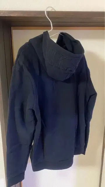 SIKSILK BLACK 후드티