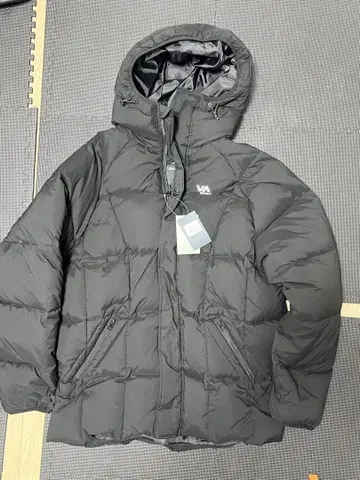 RVCA 다운 자켓 L 사이즈 블랙