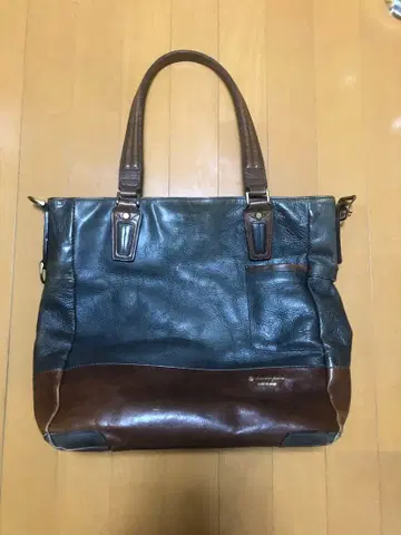 마스터피스 가죽 토트백 천연 가죽