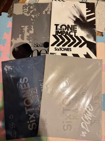 SixTONES 투어 팜플렛