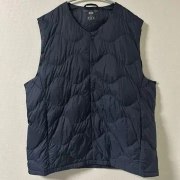 유니클로 울트라 라이트 다운 컴팩트 베스트 (웨이브 퀼트) 네이비