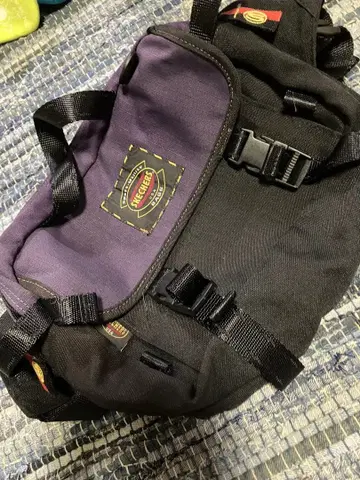 HERSCHEL 바디백 블랙 퍼플