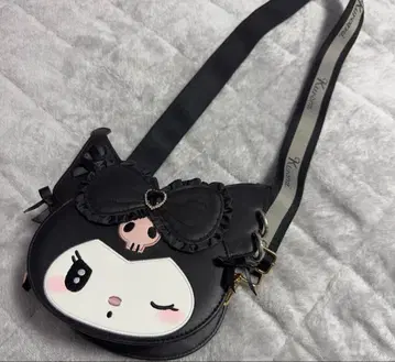 산리오 쿠로미 미니백