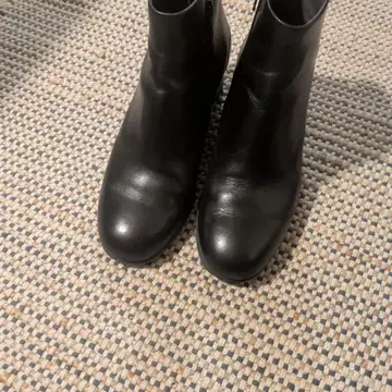 캠퍼 CAMPER 블랙 가죽 지퍼 부츠