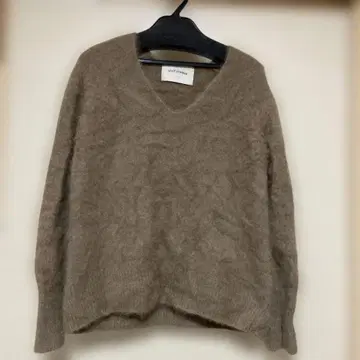 Lilley Lynque V넥 긴팔 니트