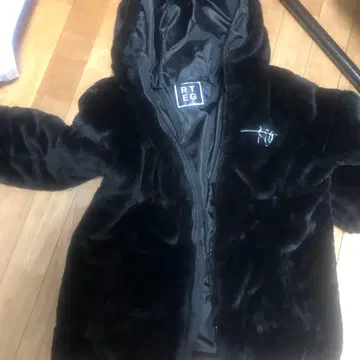 RTG 블랙 플리스 다운 자켓