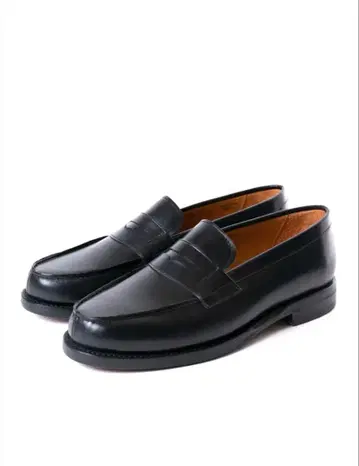 Berwick 코인 로퍼 블랙