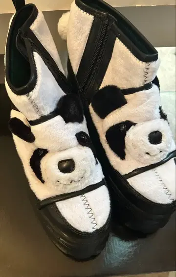 YOSUKE 팬더 모티브 통굽 스니커즈