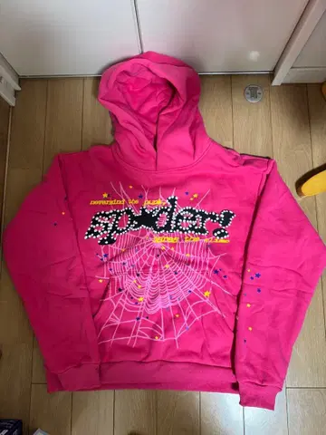[ 구매 이력 있음 ] Sp5der 핑크 후드티 M 사이즈