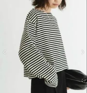 어반 리서치 숏 기장 롱 슬리브 T셔츠