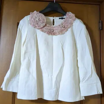 TO BE CHIC 트위드 모티브 티셔츠 42