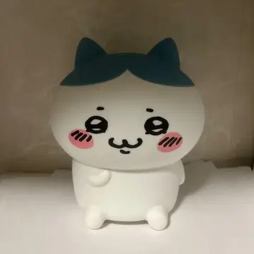 치이카와 하치와레 룸 라이트