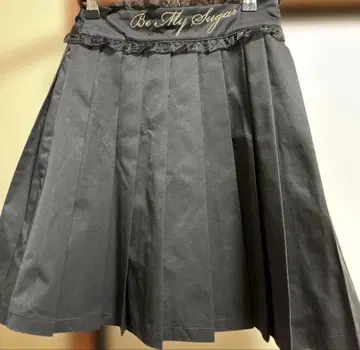 Ank Rouge 블랙 플리츠 플레어 스커트