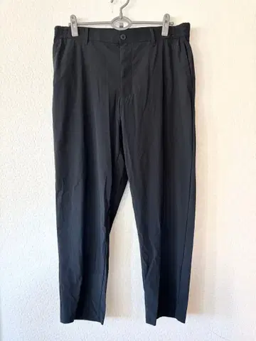 유니클로 울트라 스트레치 팬츠 남성용 XL 블랙