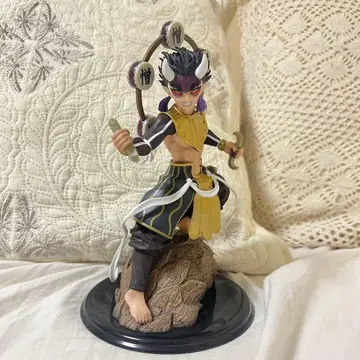 제일복권 귀멸의 칼날 ~습격~ B상 증와텐 피규어