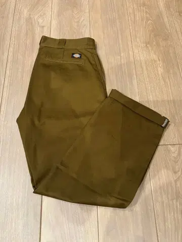 디키즈 875 브라운