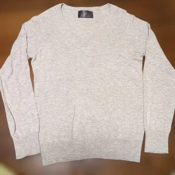 그레이 크루넥 스웨터